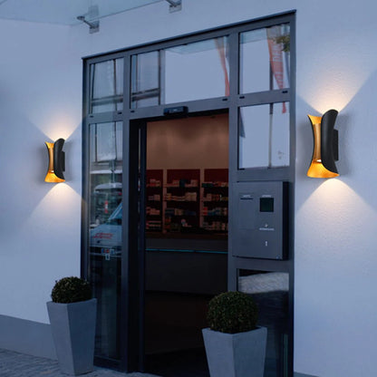 Bidirectional LED Wall Light - Modern Outdoor Lamp with Curved Design and IP54 Protection